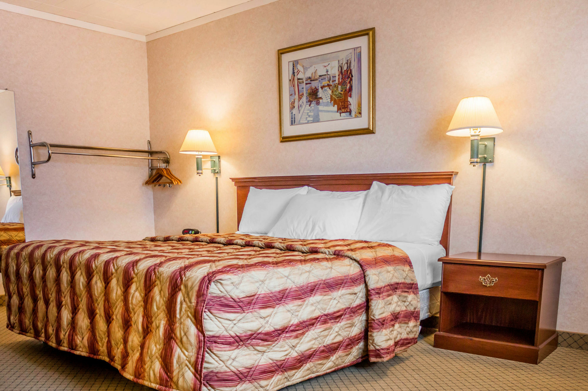 Rodeway Inn Mystic Eksteriør billede