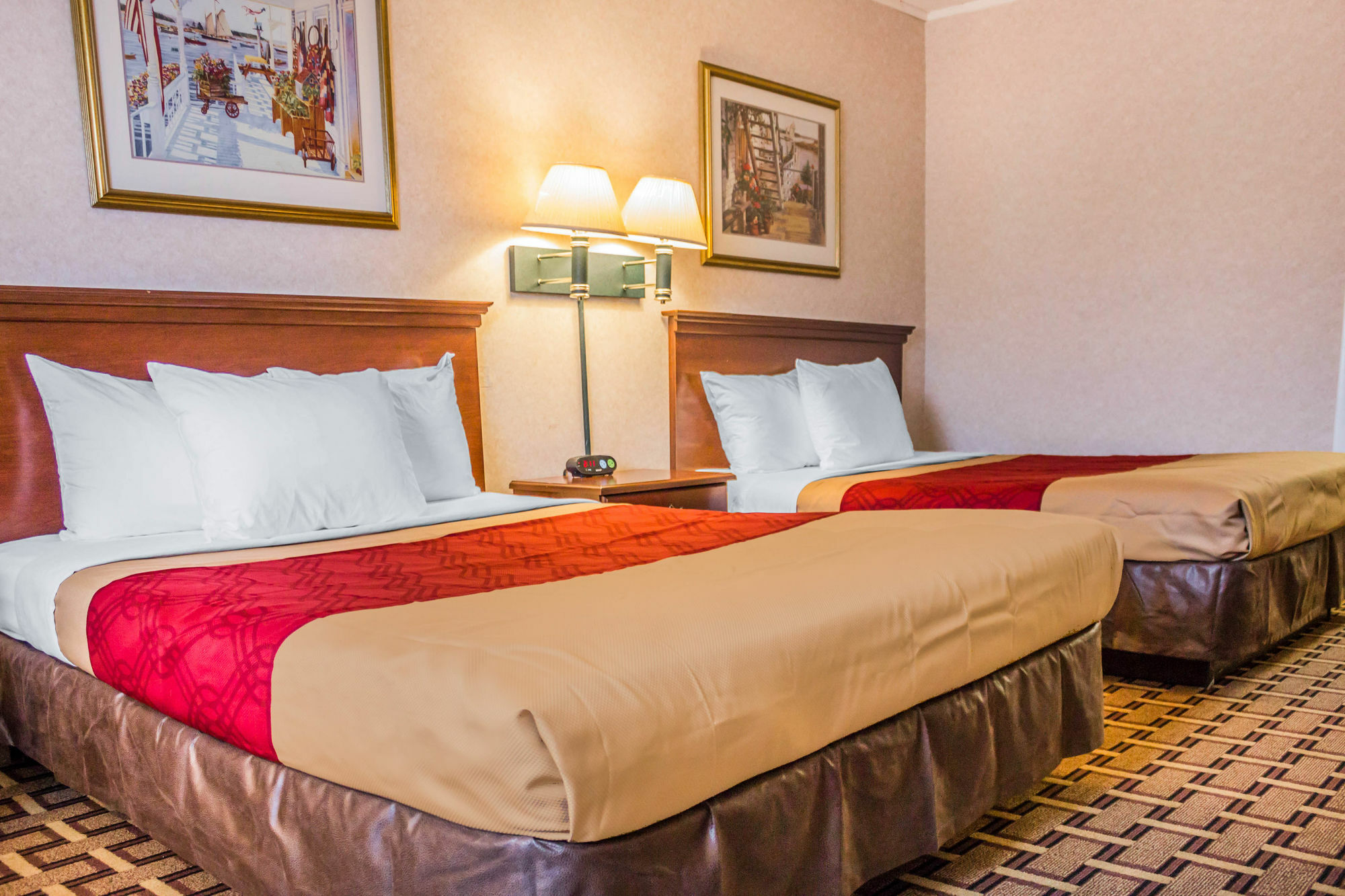 Rodeway Inn Mystic Eksteriør billede